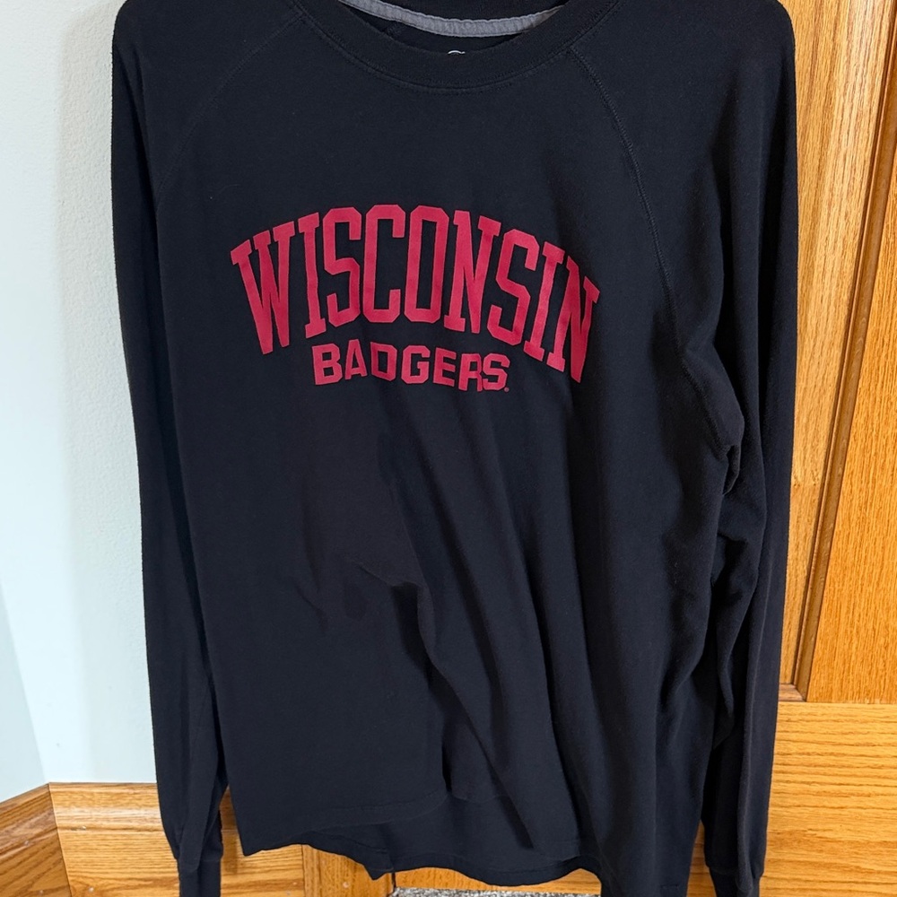Wisconsin Badgers Long Sleeve Shirt